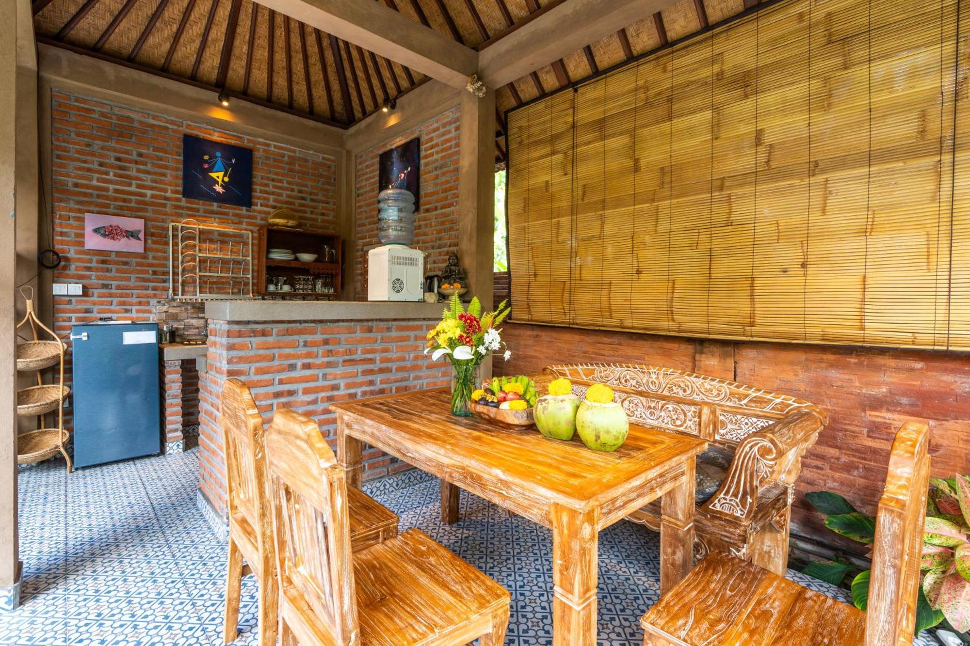 Pranawa Villa