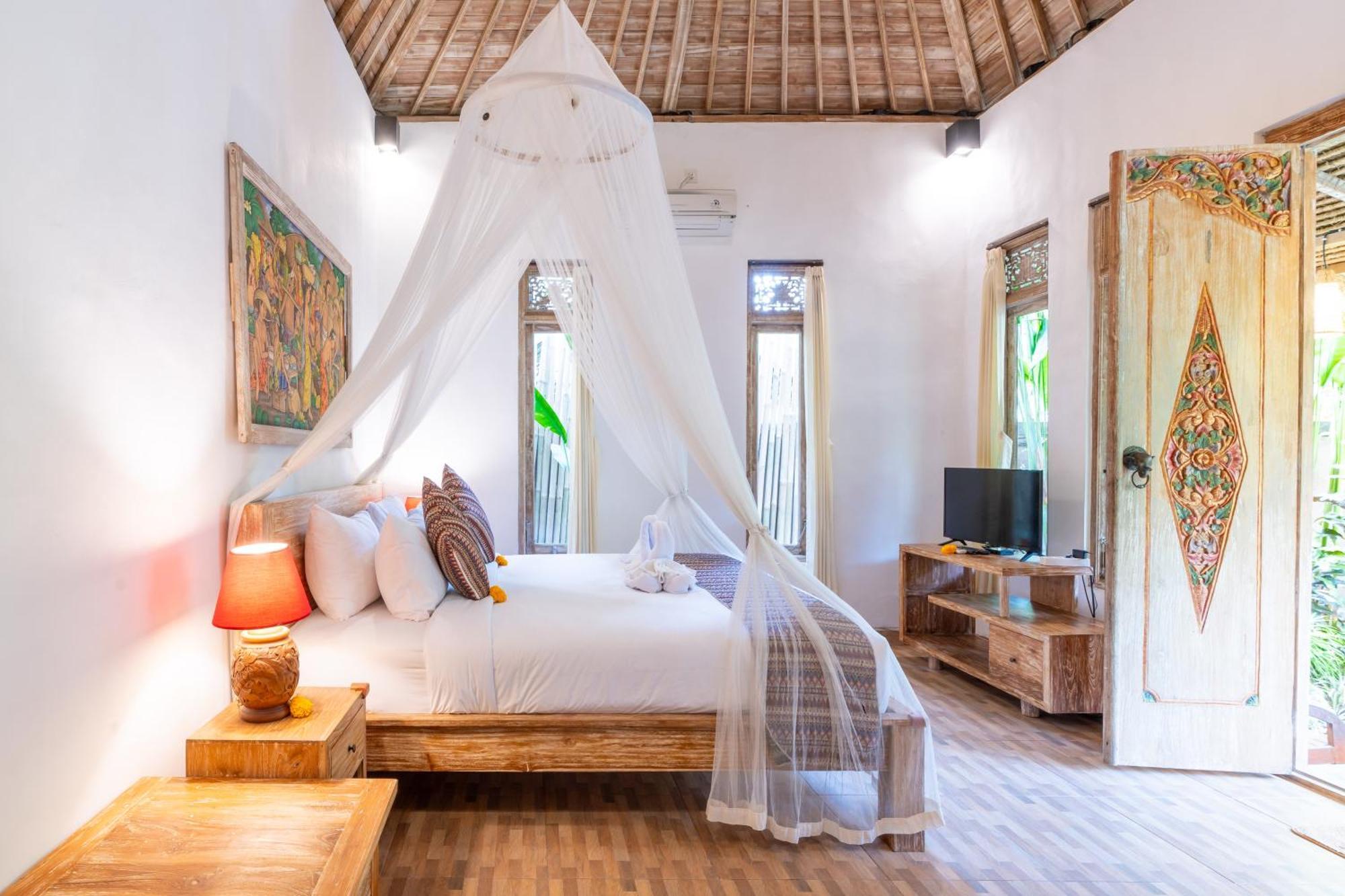 Villa Pranawa *