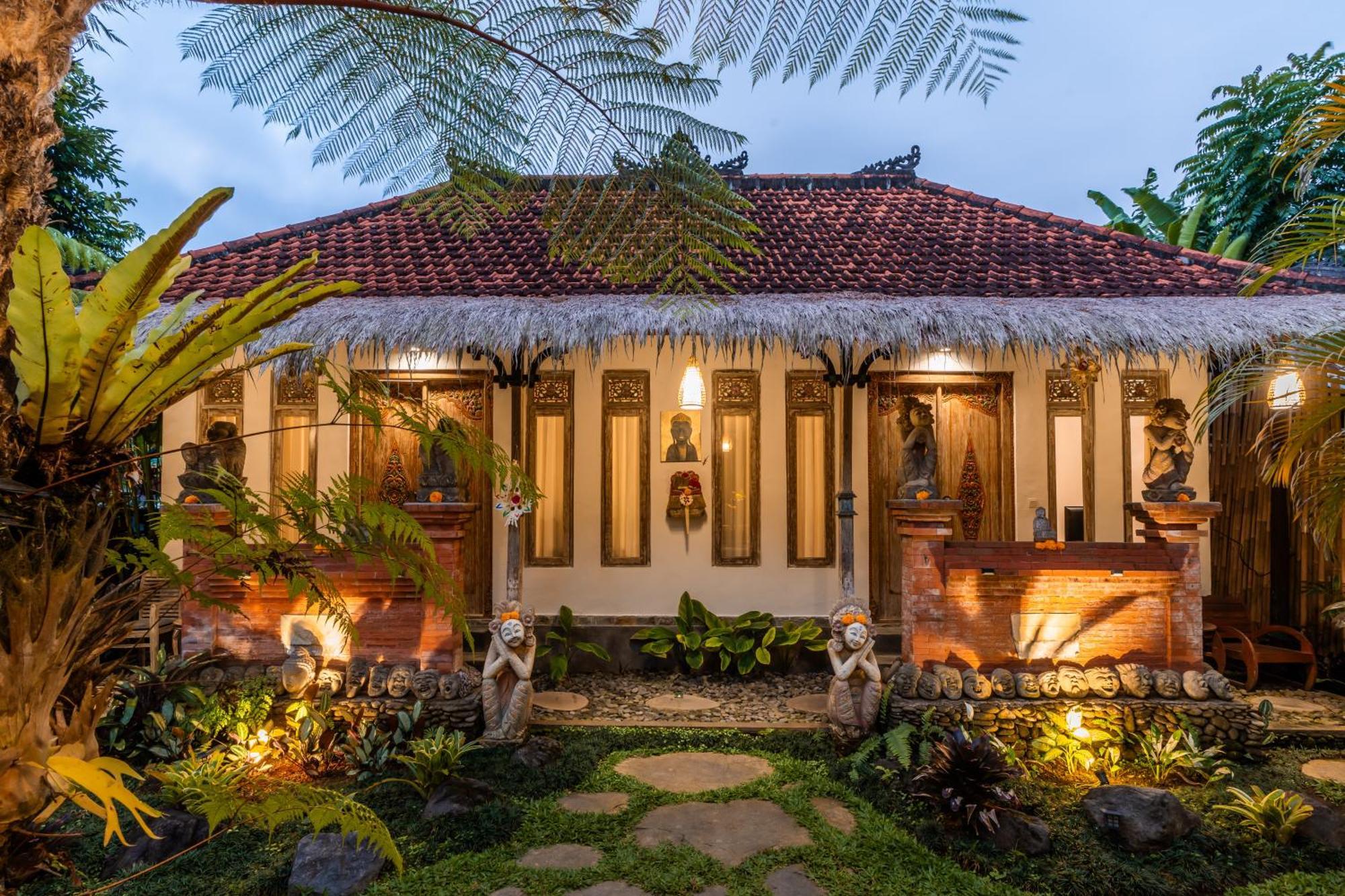 Pranawa Villa